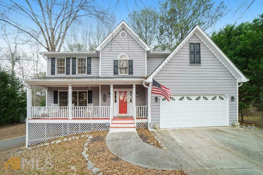 Property Photo: 2950 Riverbend Drive GA 30078