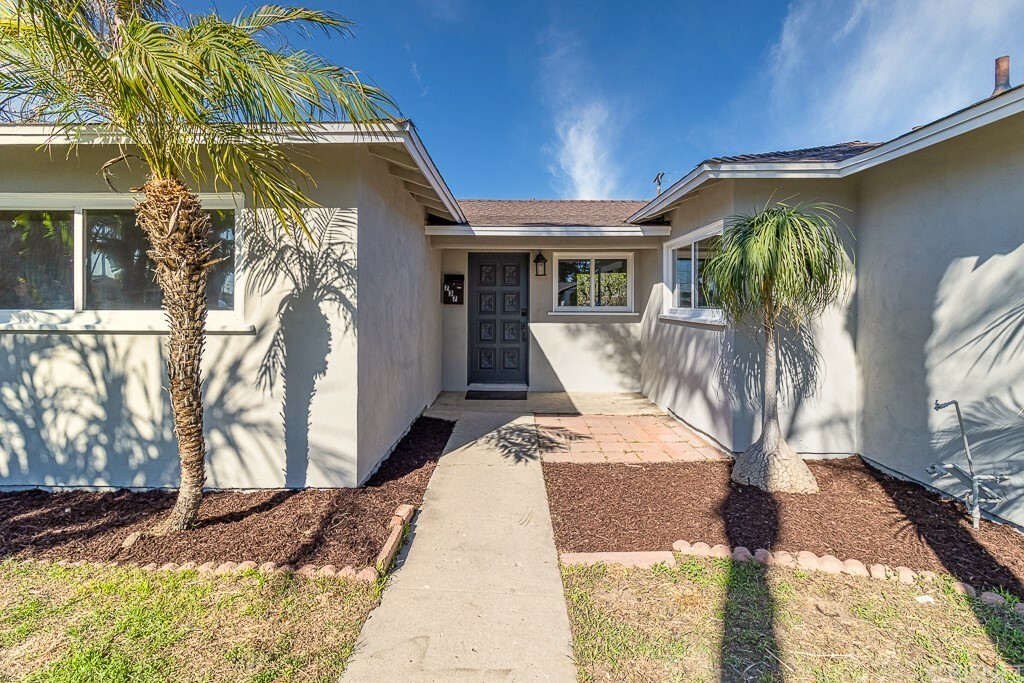 Property Photo:  737 W Fir Avenue  CA 93033 