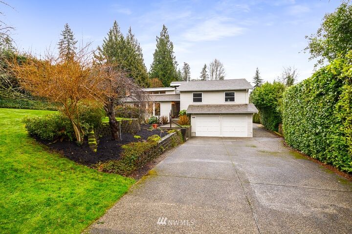 Property Photo: 13711 SE 7th Street WA 98005