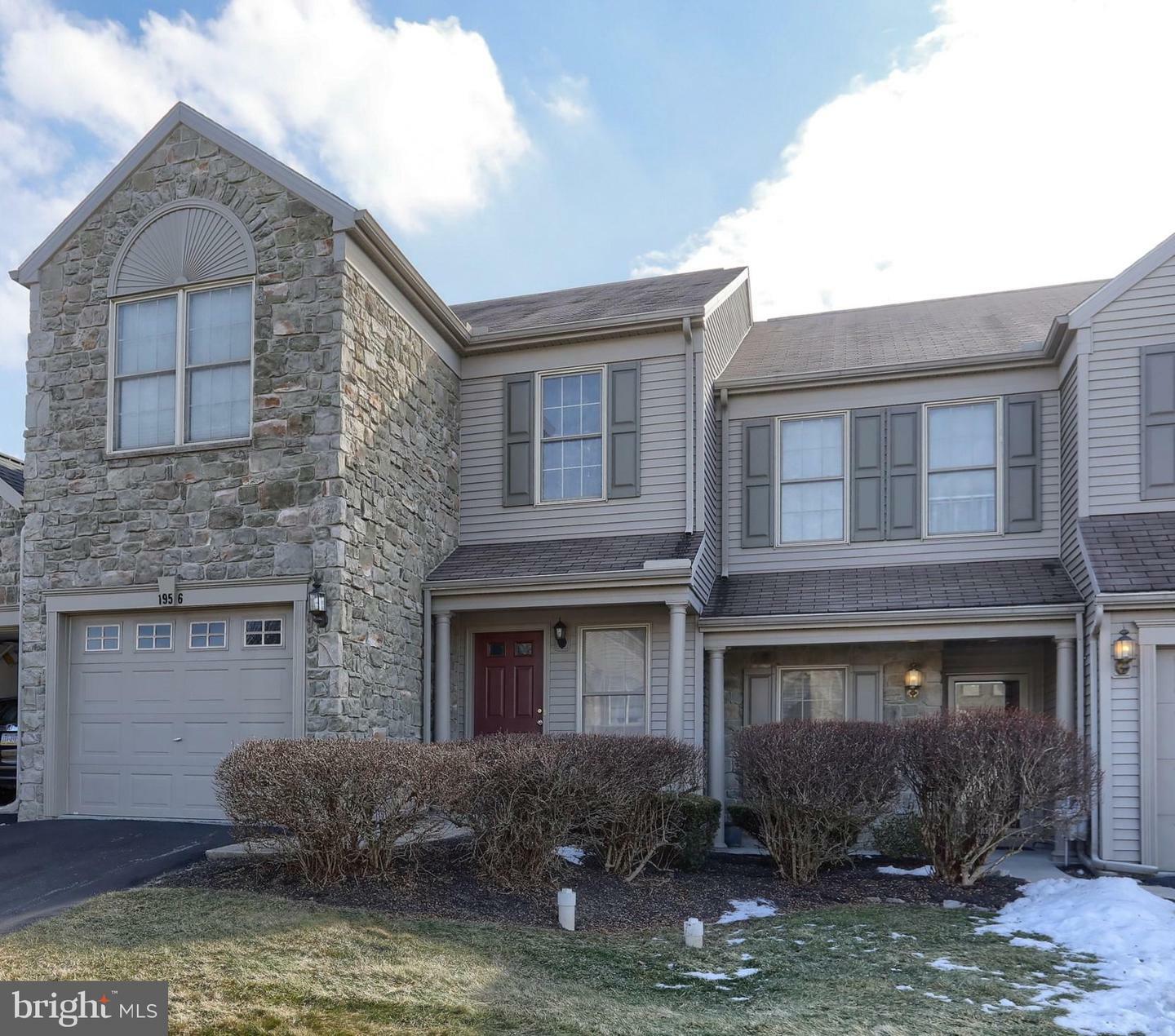 Property Photo:  1956 Deer Run Drive  PA 17036 