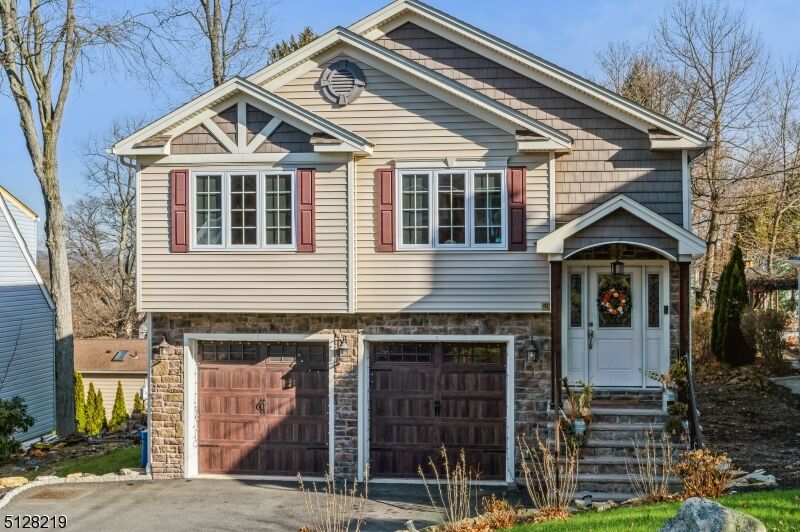 Property Photo:  40 6th St  NJ 07801 