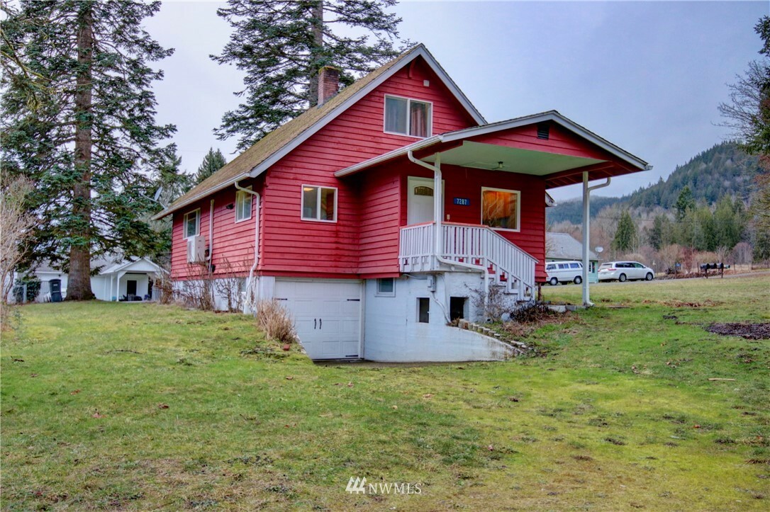 Property Photo:  7287 1st Street  WA 98237 