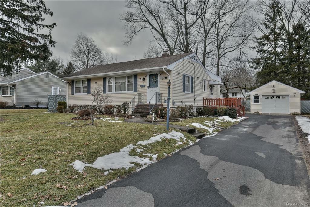 Property Photo:  18 Cypress Road  NY 10901 