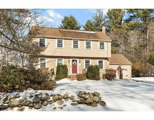 Property Photo: 6 Gelding Rd MA 01824