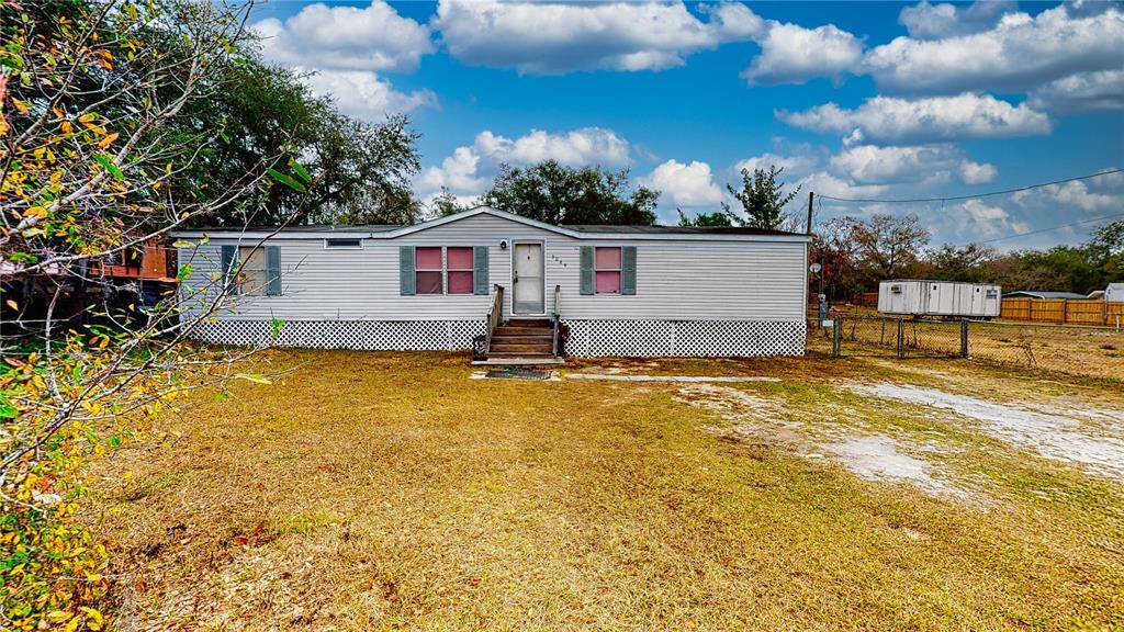 Property Photo: 3069 Fast Trot Trail FL 33898