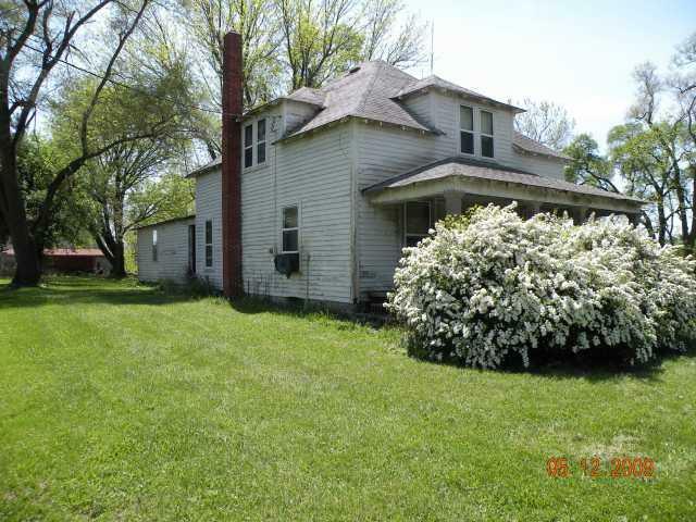 Property Photo:  7529 E SR 32  IN 46075 