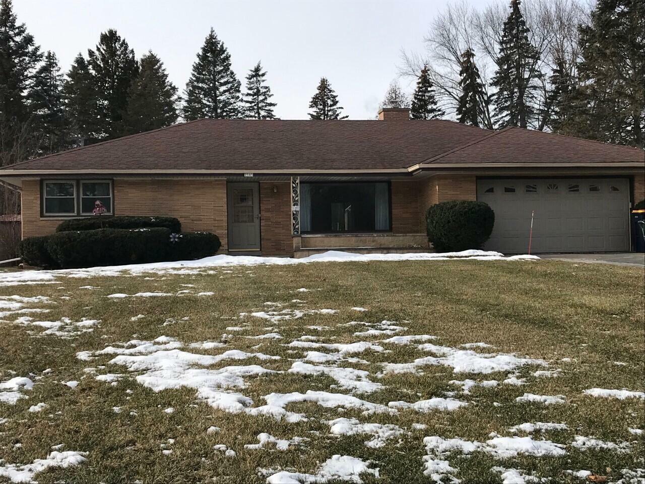 Property Photo:  2545 S Root River Pkwy  WI 53227 