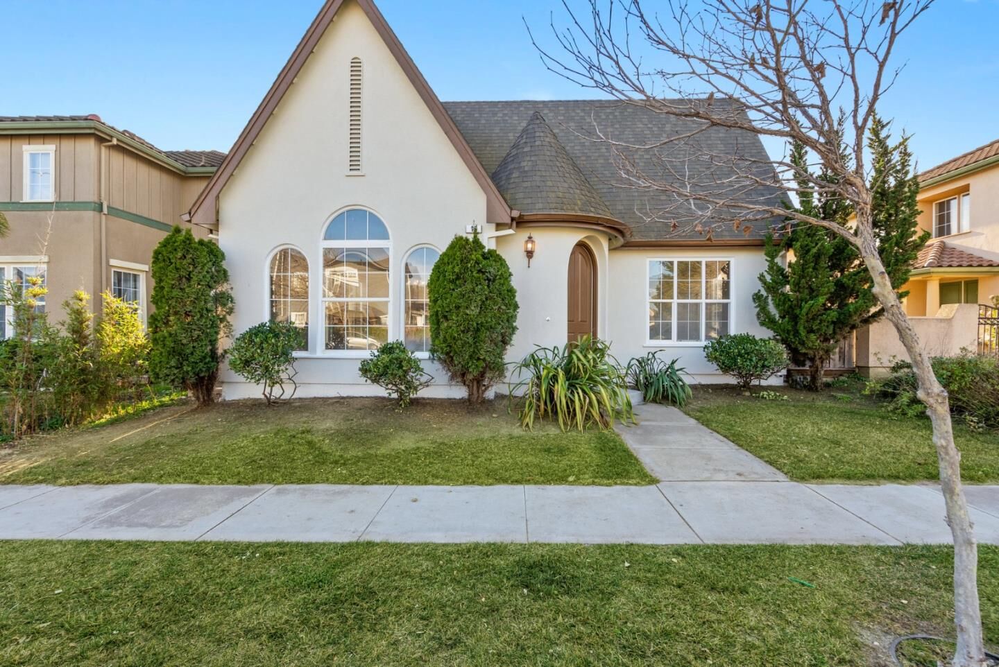 Property Photo: 19 Moreno Street CA 93927