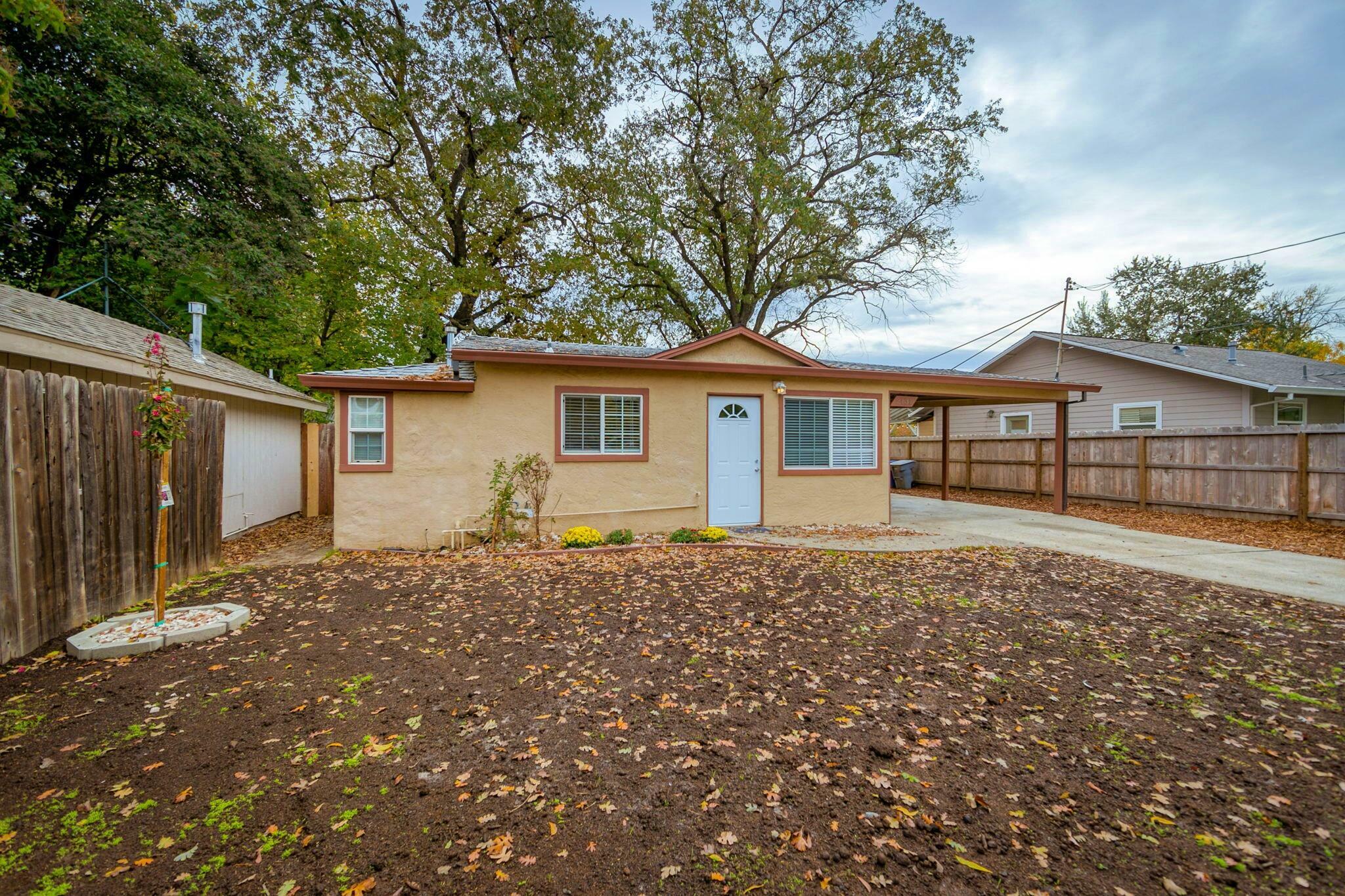 2131 Grape Avenue  Redding CA 96001 photo