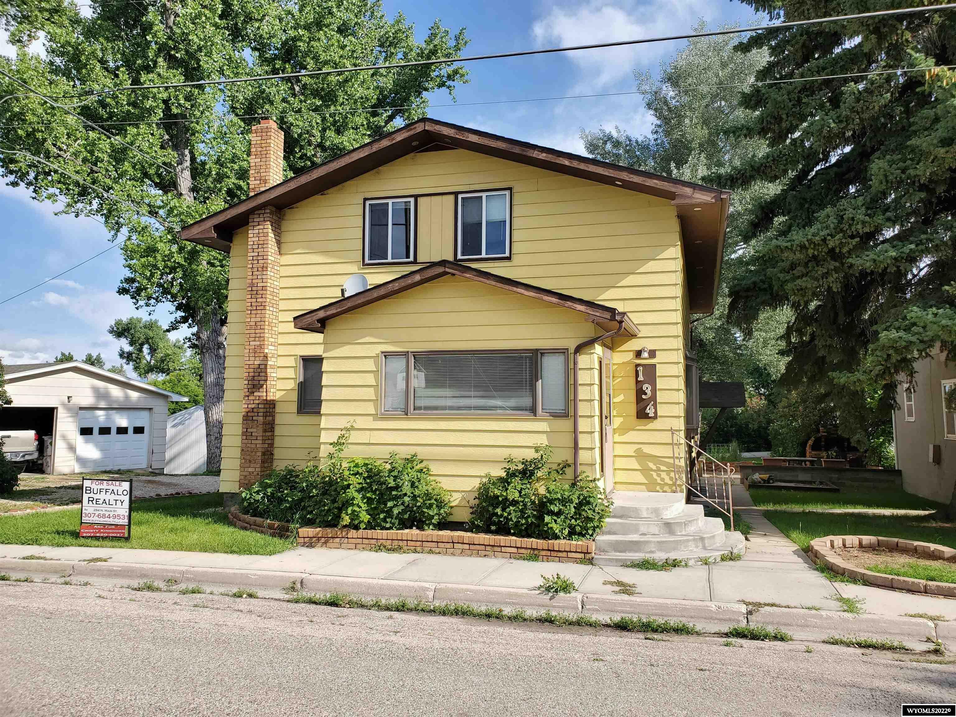 Property Photo:  134 W Parmelee Street  WY 82834 