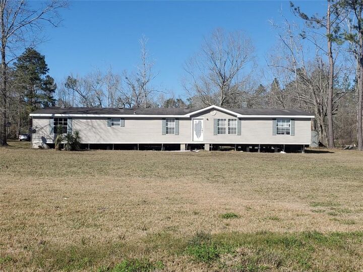 282 E Iowa Street  De Quincy LA 70663 photo