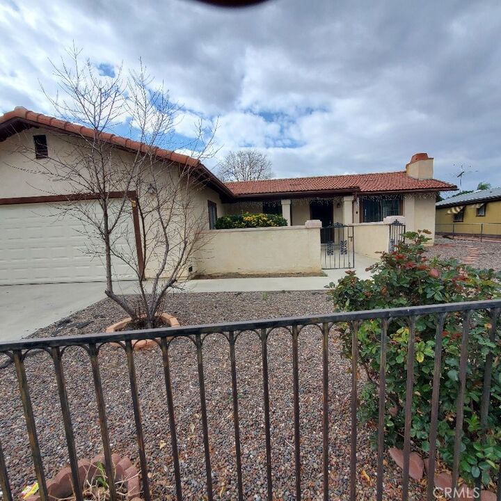 Property Photo: 43771 Applewood Street CA 92544