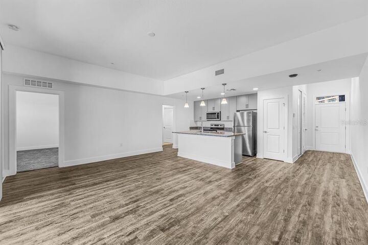 Property Photo:  5205 Eggleston Avenue 104  FL 32810 