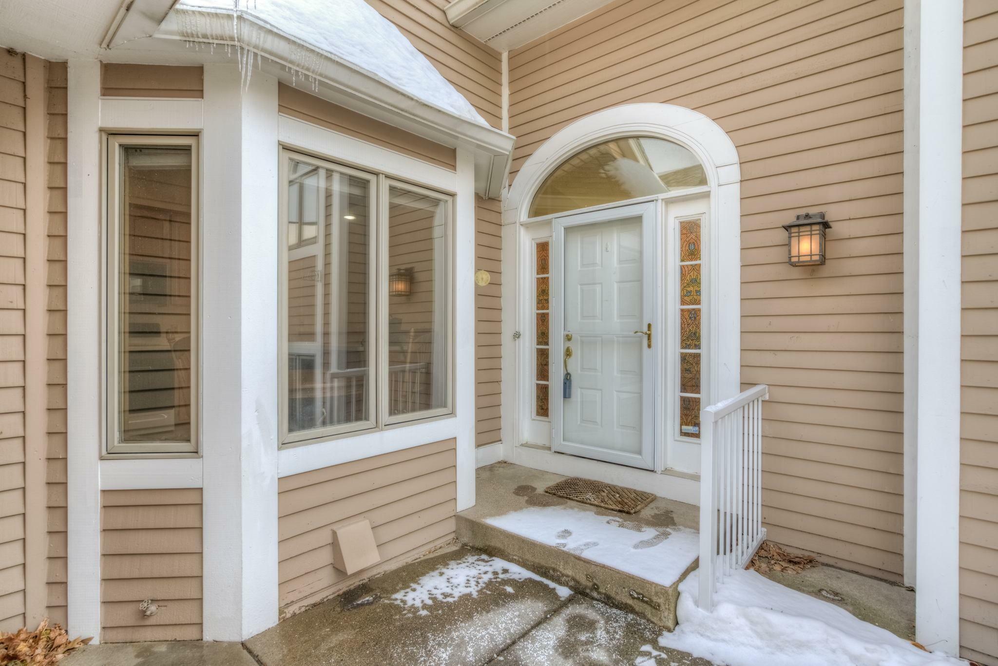 Property Photo:  11867 Minnetonka Boulevard  MN 55305 