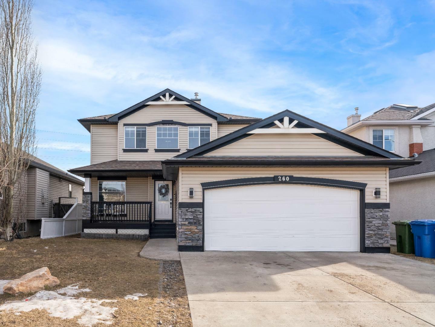 Property Photo: 260 Oakmere Close AB T1X 1L2