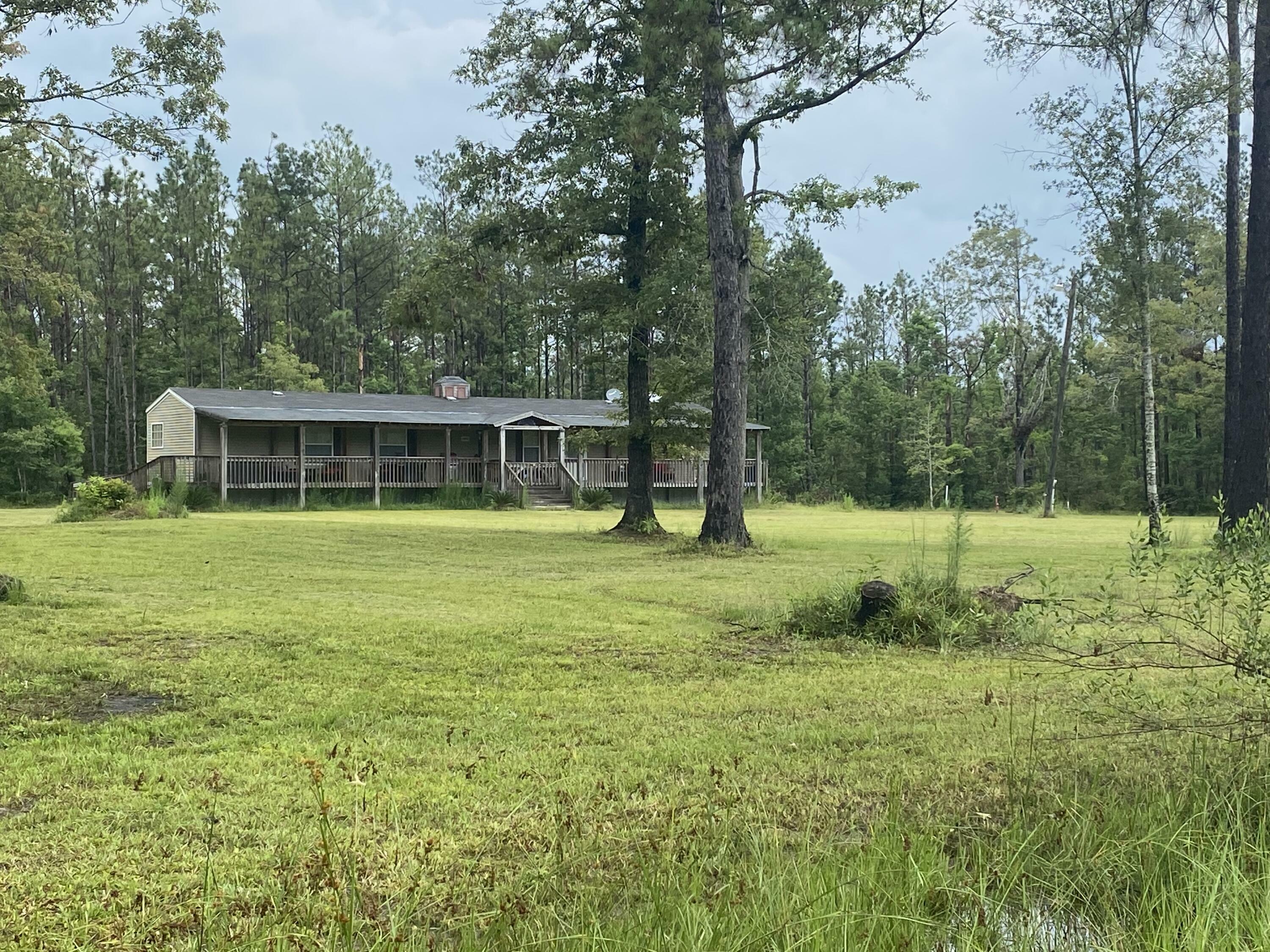 Property Photo:  524 Ernest Broussard Rd  LA 70657 