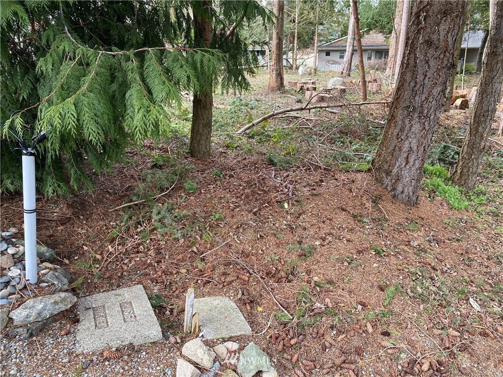 Property Photo: 669 Muckleshoot Circle WA 98257