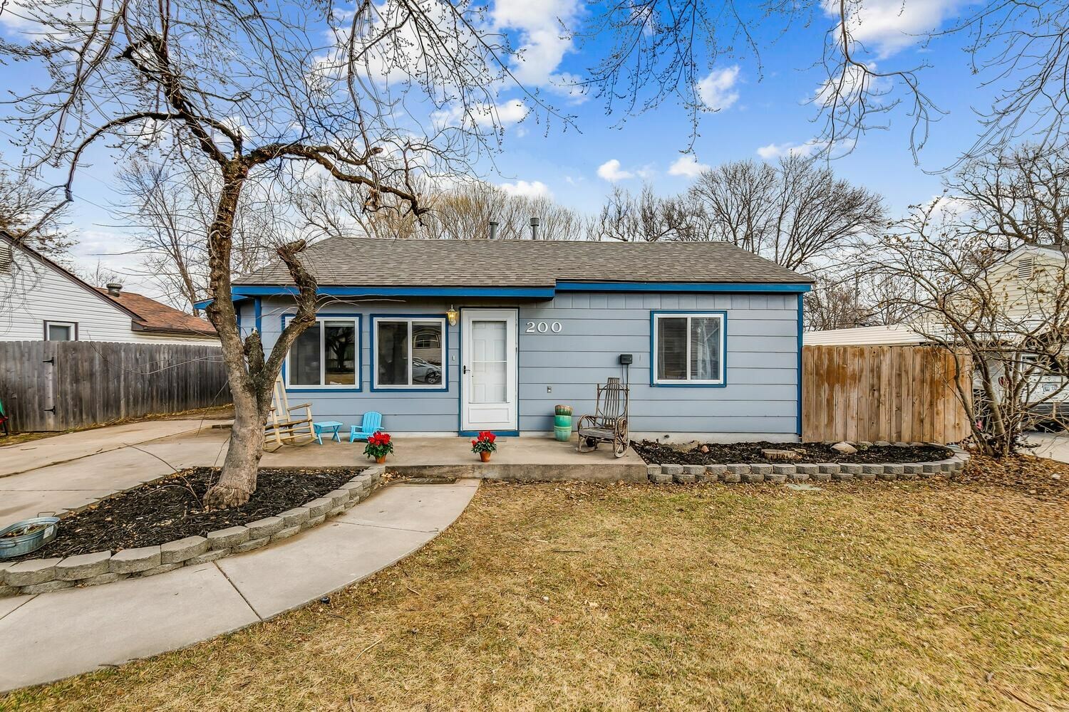 Property Photo:  200 S Lamar  KS 67060 