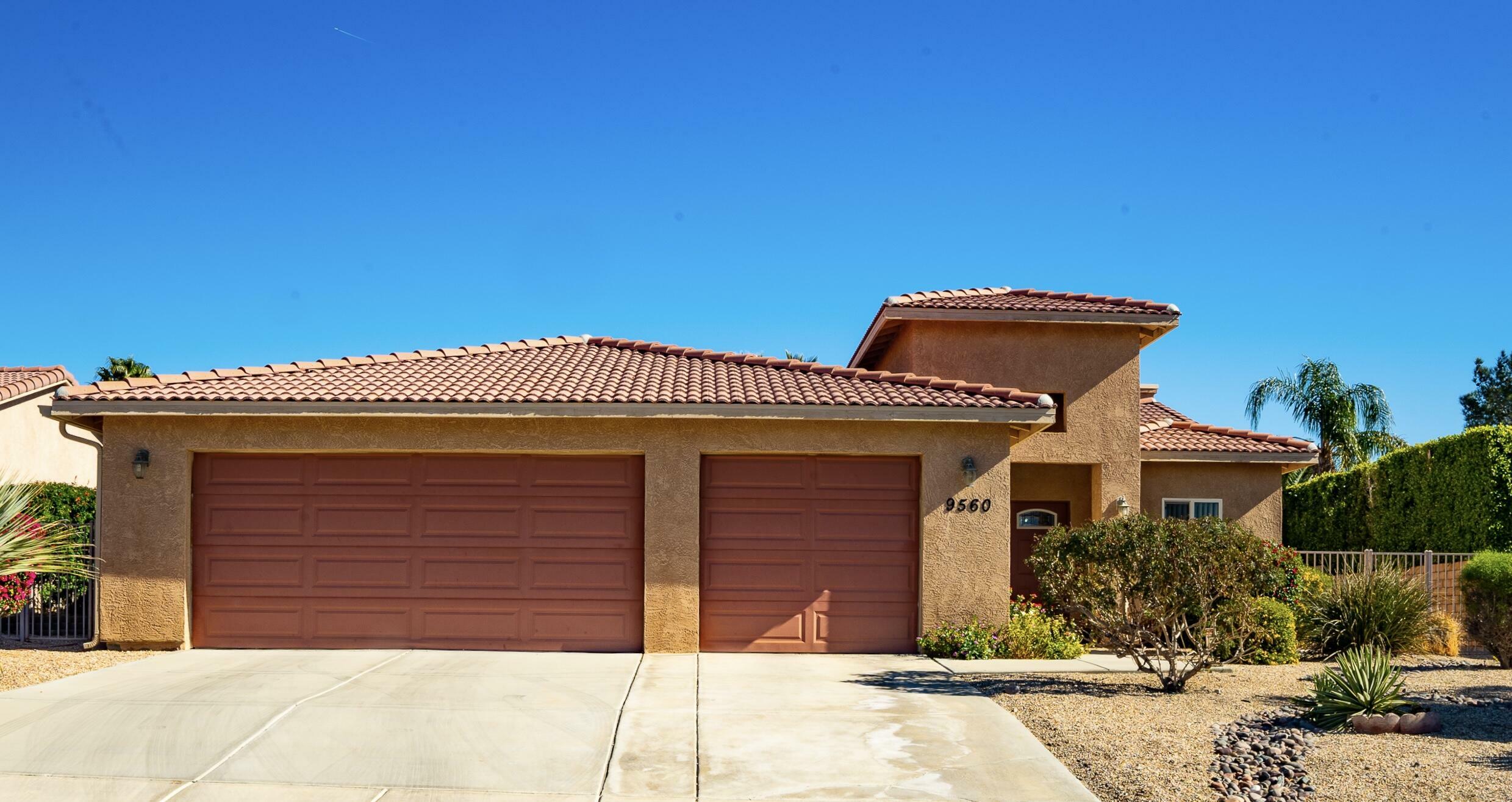 Property Photo:  9560 Ekwanok Drive  CA 92240 