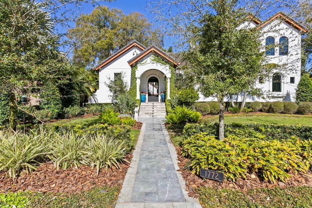 Property Photo: 1772 Brightwaters Boulevard NE FL 33704
