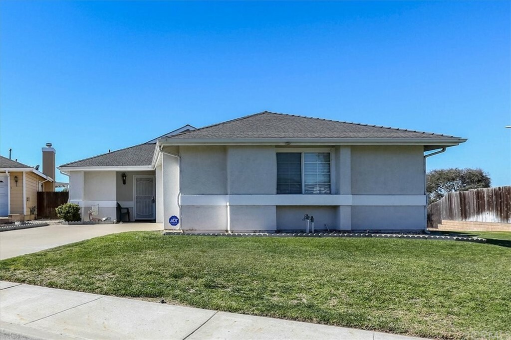 Property Photo:  4205 Morning Ridge Road  CA 93455 