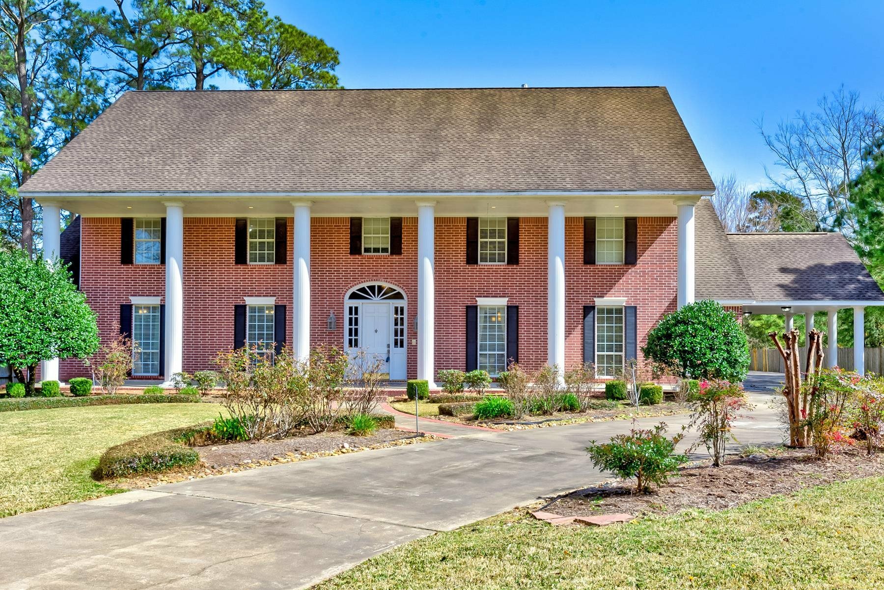 Property Photo:  430 Berry Rd  TX 77706 