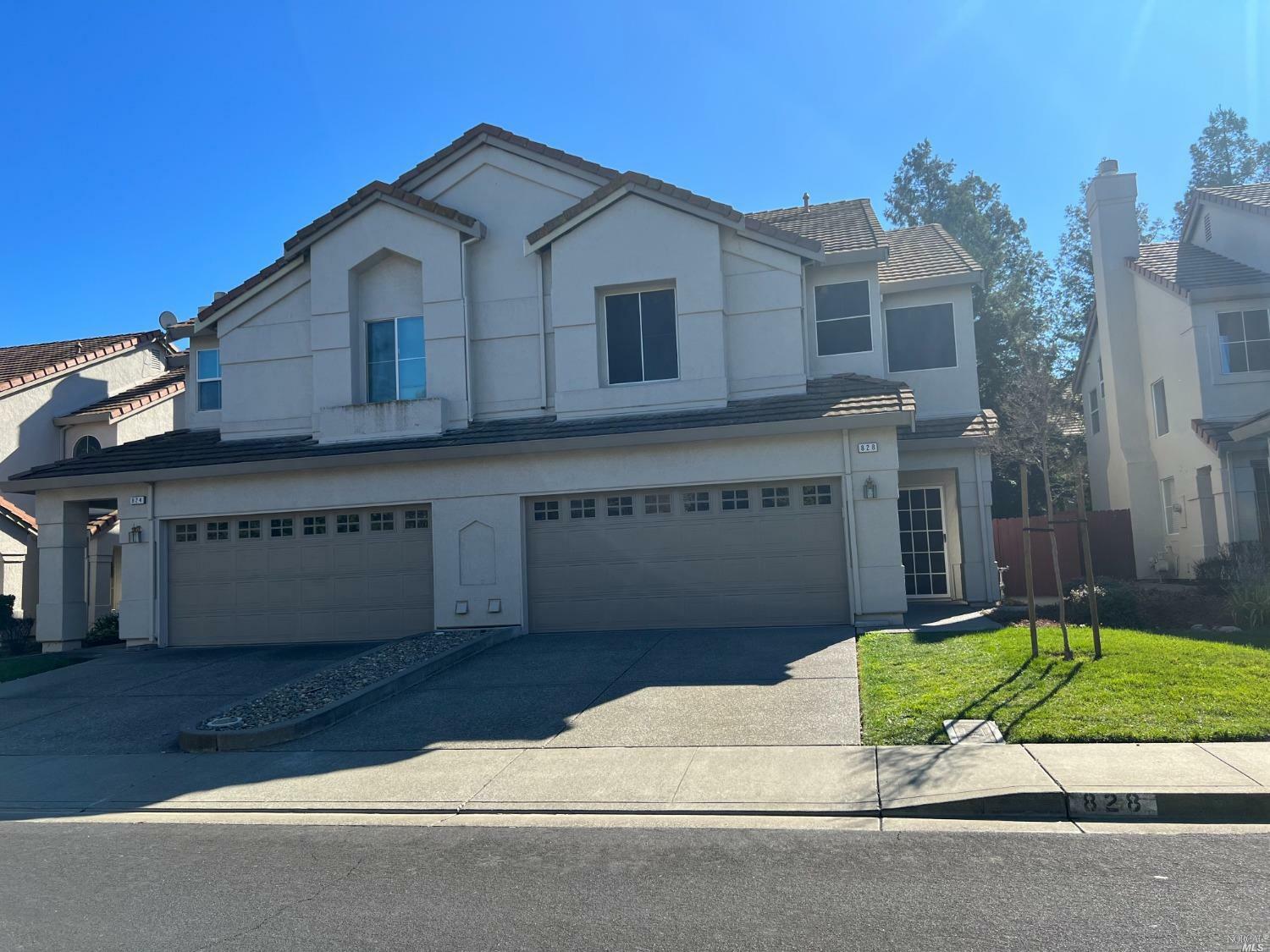 Property Photo:  828 Syracuse Drive  CA 95687 