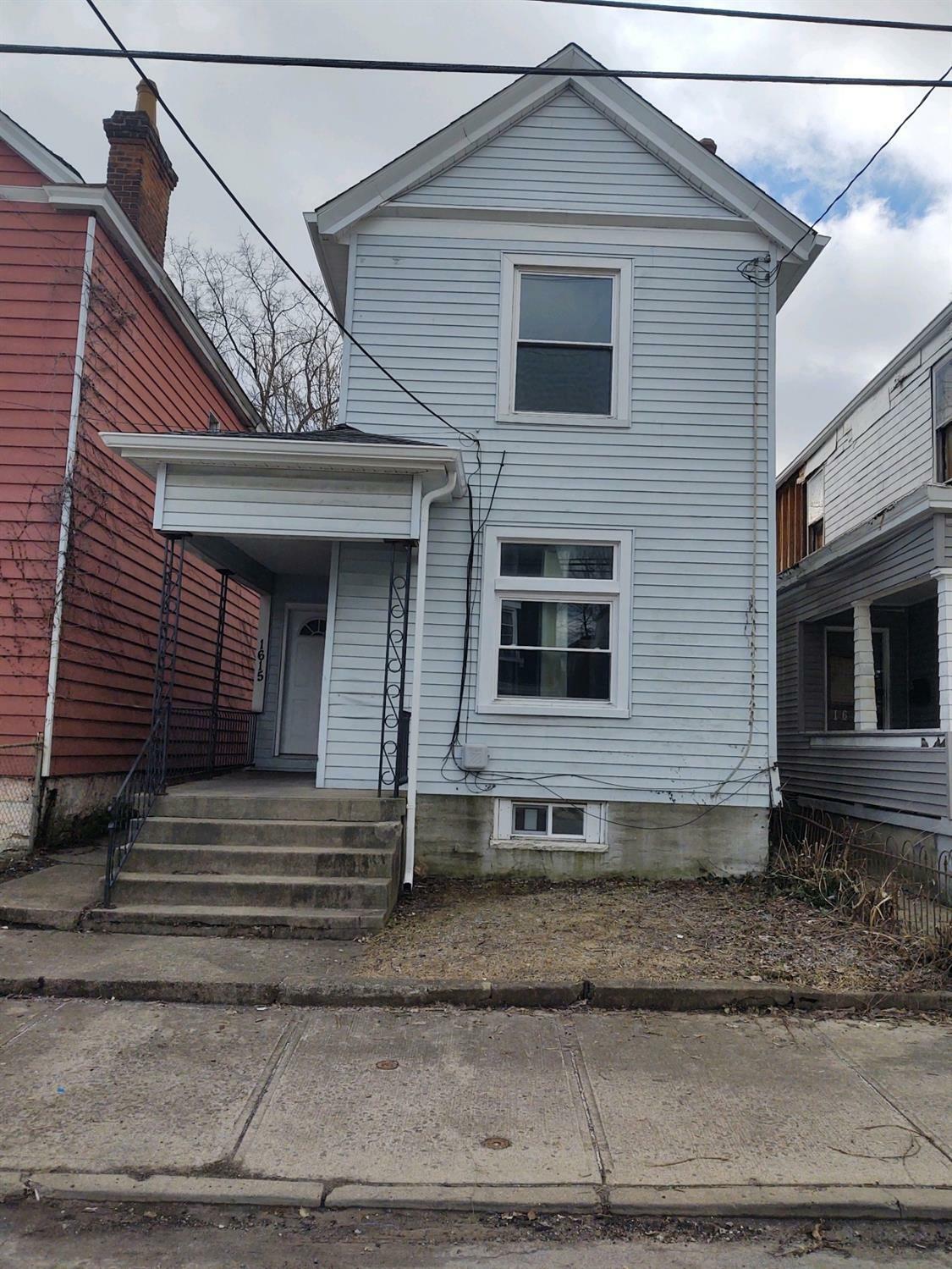 1615 Powers St  Cincinnati OH 45223 photo