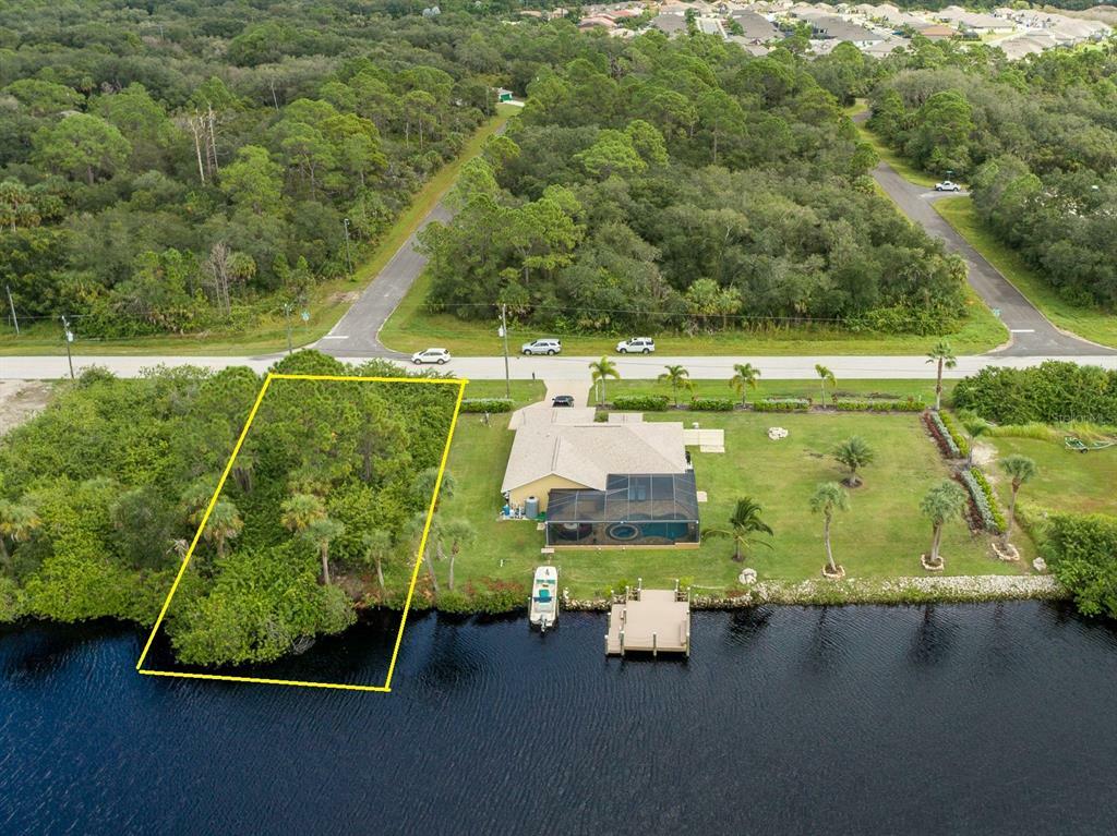 Property Photo:  2143 Cornelius Boulevard  FL 33953 