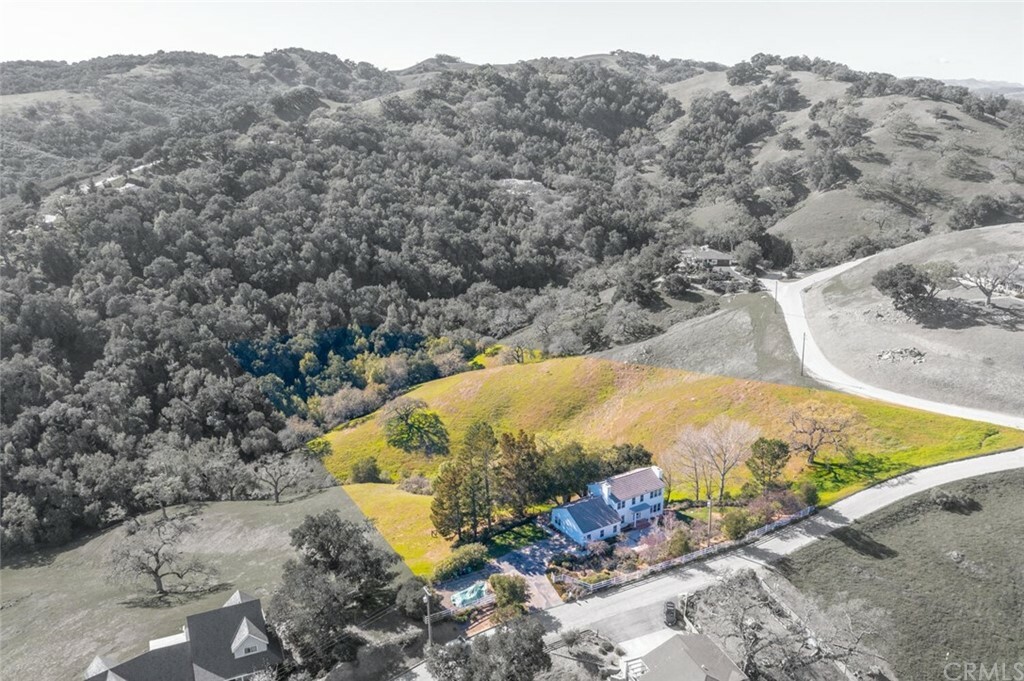 Property Photo: 9850 Garcero Road CA 93422