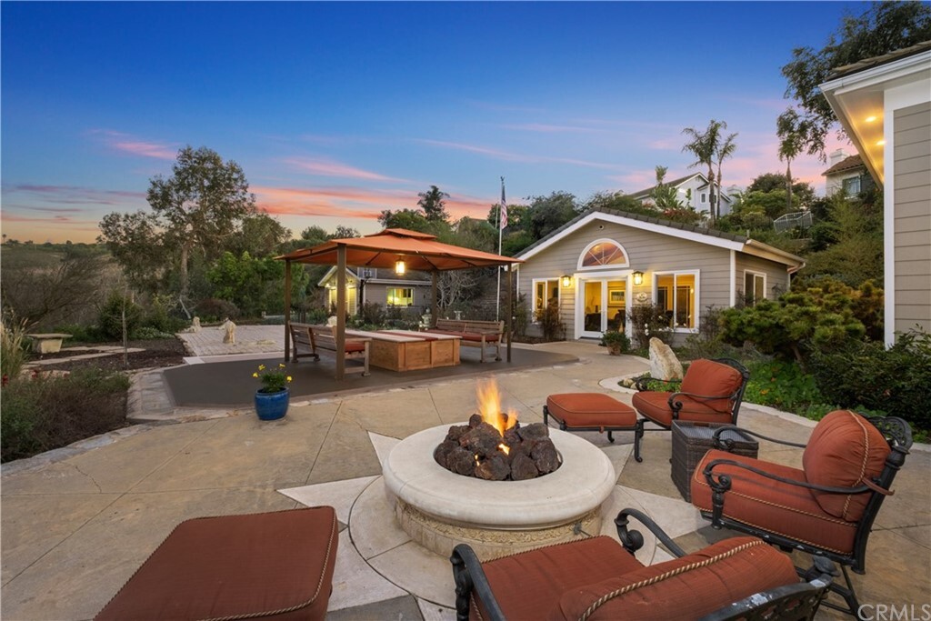Property Photo: 920 Calle Nuevo CA 92673