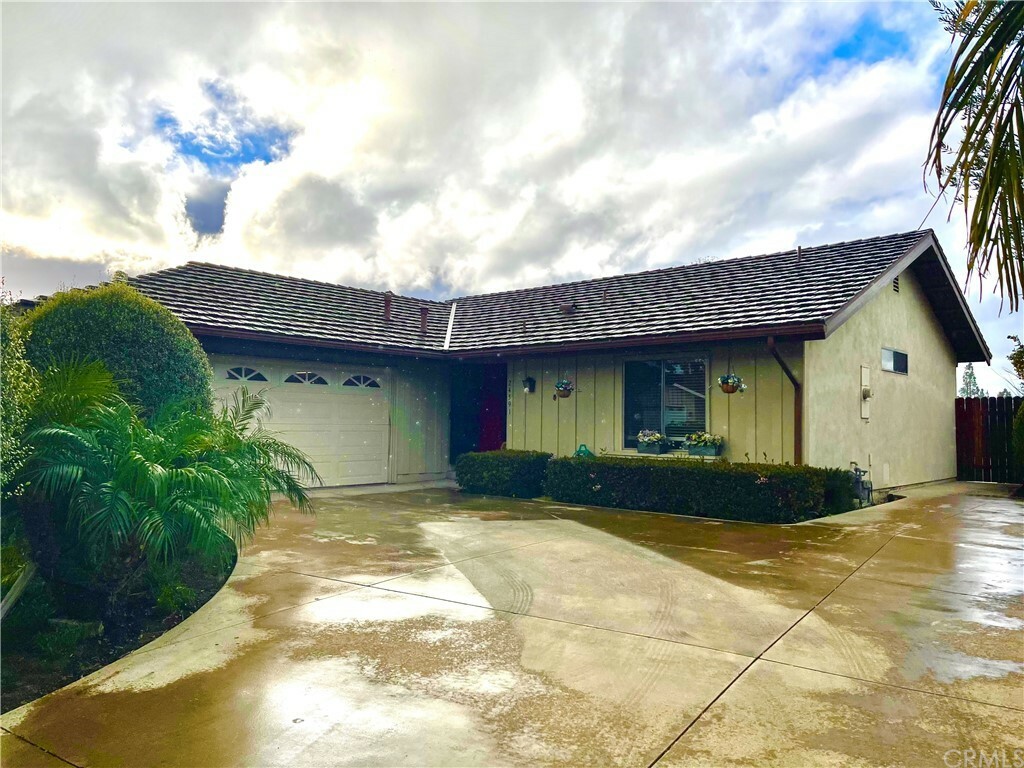 Property Photo:  24391 Encorvado Lane  CA 92691 