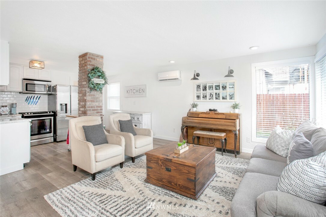 Property Photo: 1617 Walla Walla Avenue WA 99362