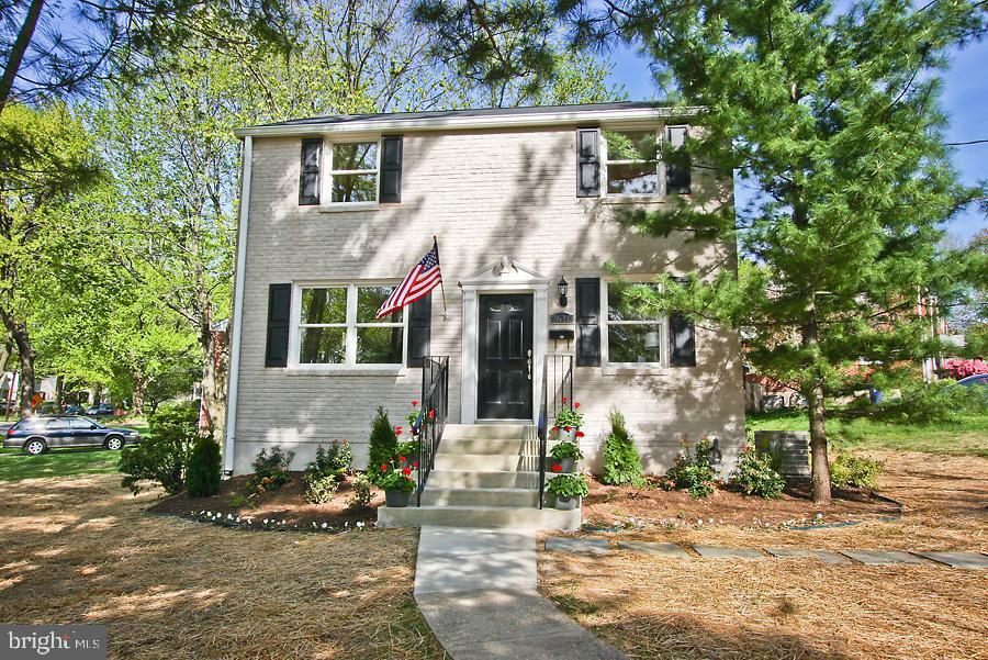 Property Photo:  2610 Parker Avenue  MD 20902 