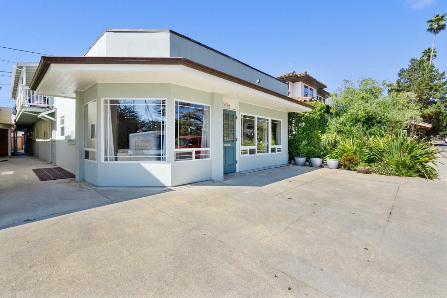 Property Photo:  304 Playa Boulevard  CA 95076 