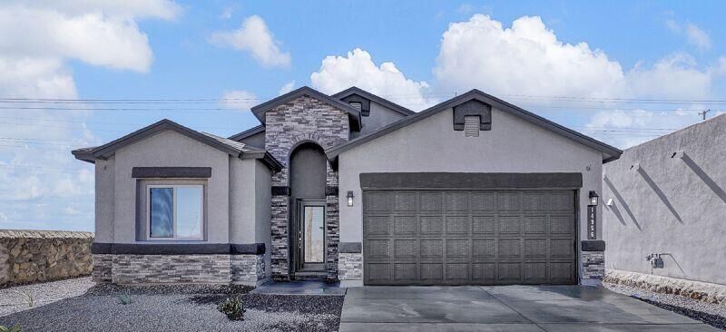 Property Photo: 334 Dursley Street TX 79928