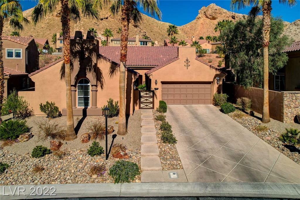 Property Photo:  10 Villa Marsala Court  NV 89011 