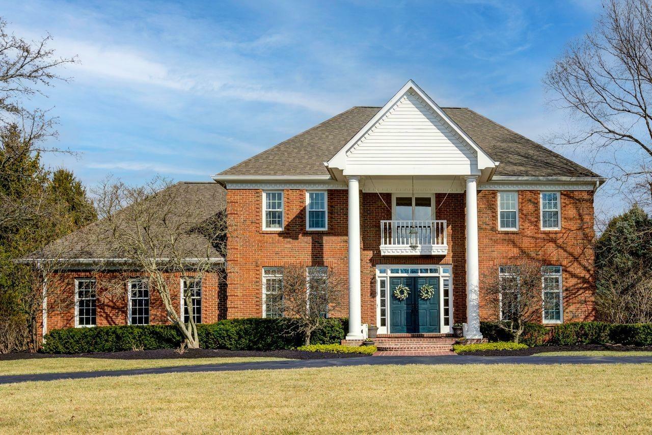 Property Photo: 6619 Saddlebrook Ct OH 45140