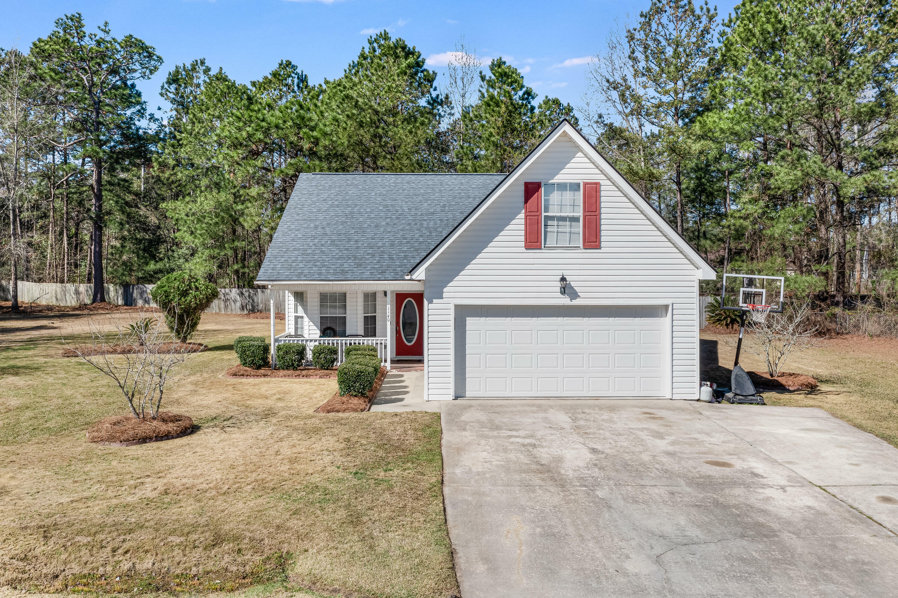 Property Photo:  1140 Huger Street  SC 29461 