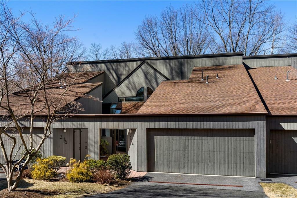 Property Photo:  214 Dogwood Lane  NY 10530 