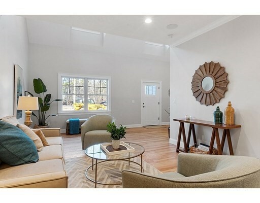 Property Photo: 17 Kibrel Court 17 NH 03873