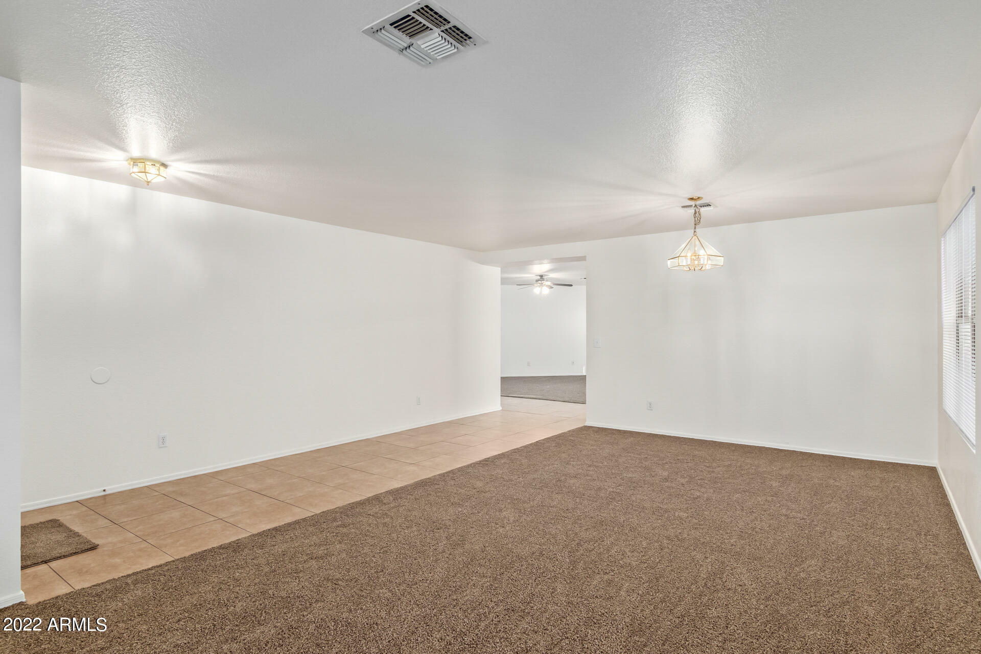 Property Photo:  591 W Racine Loop  AZ 85122 