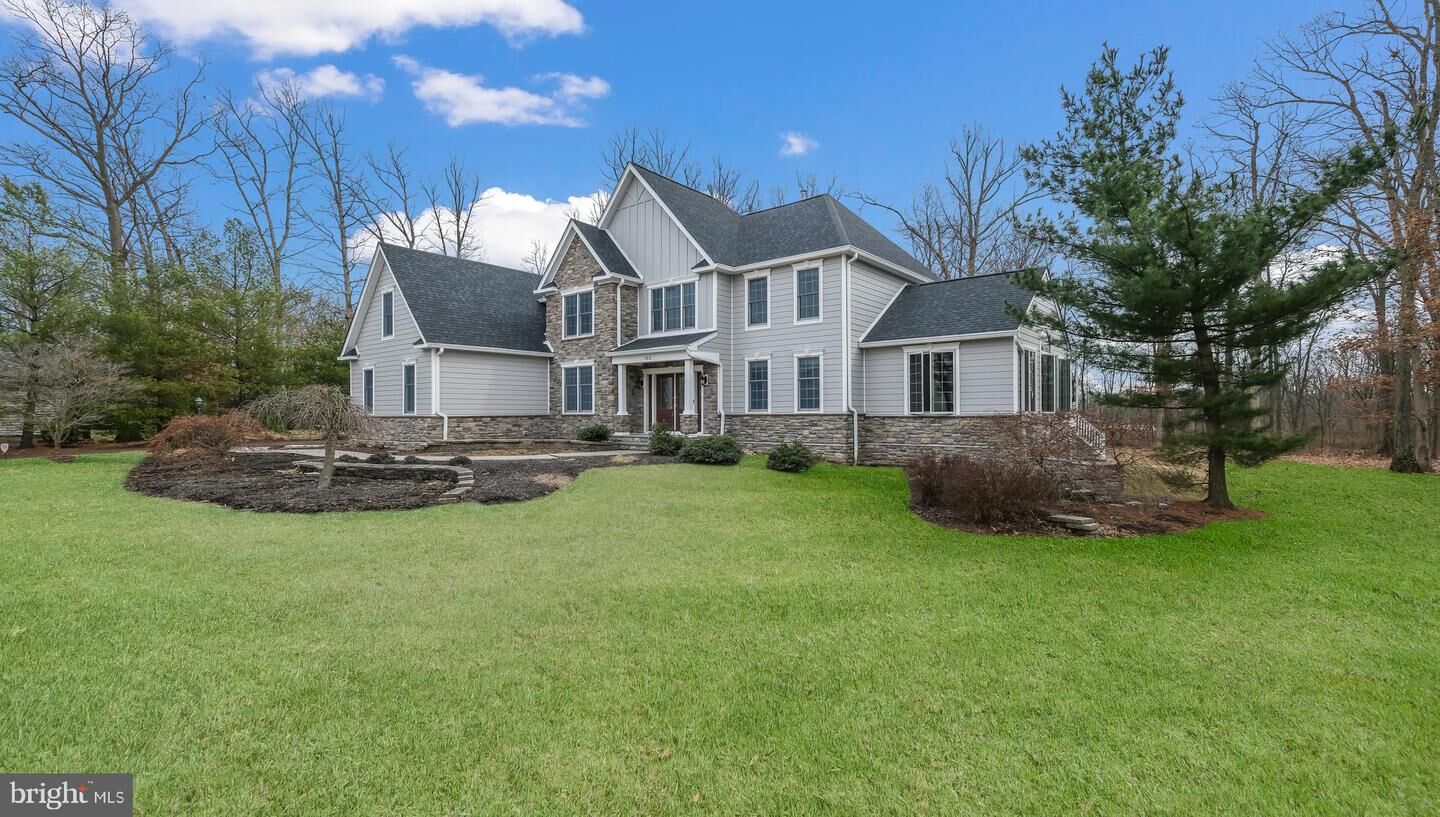 Property Photo:  560 Bennington Court  PA 19438 