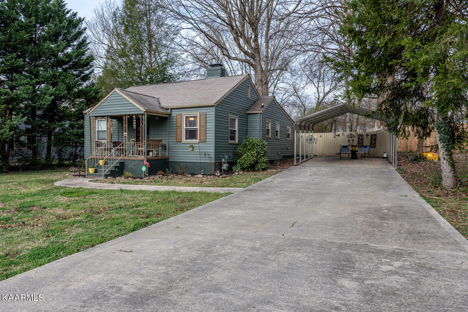 Property Photo:  1743 Kettering Rd  TN 37701 