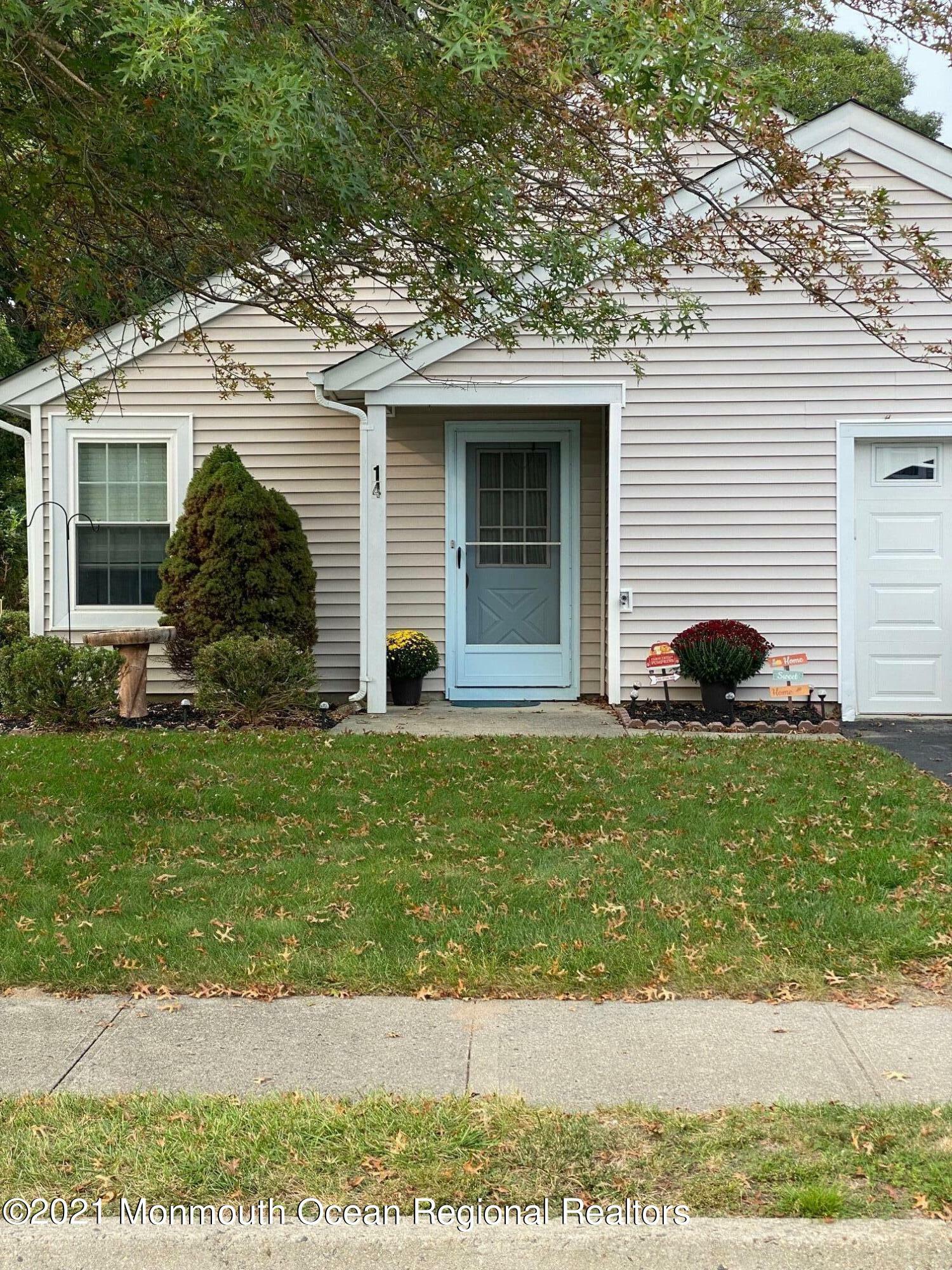 Property Photo:  14 Hemlock Drive  NJ 08005 