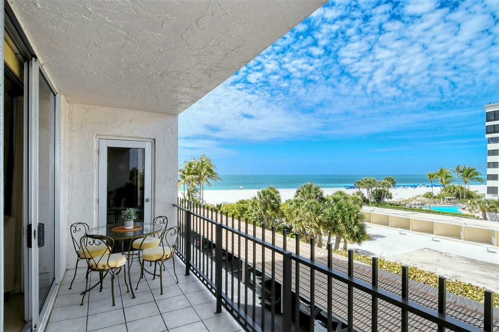 1212 Benjamin Franklin Drive 304  Sarasota FL 34236 photo