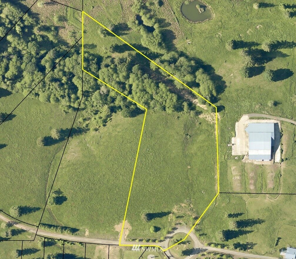 Property Photo:  108 Birchfield Commons  WA 98570 