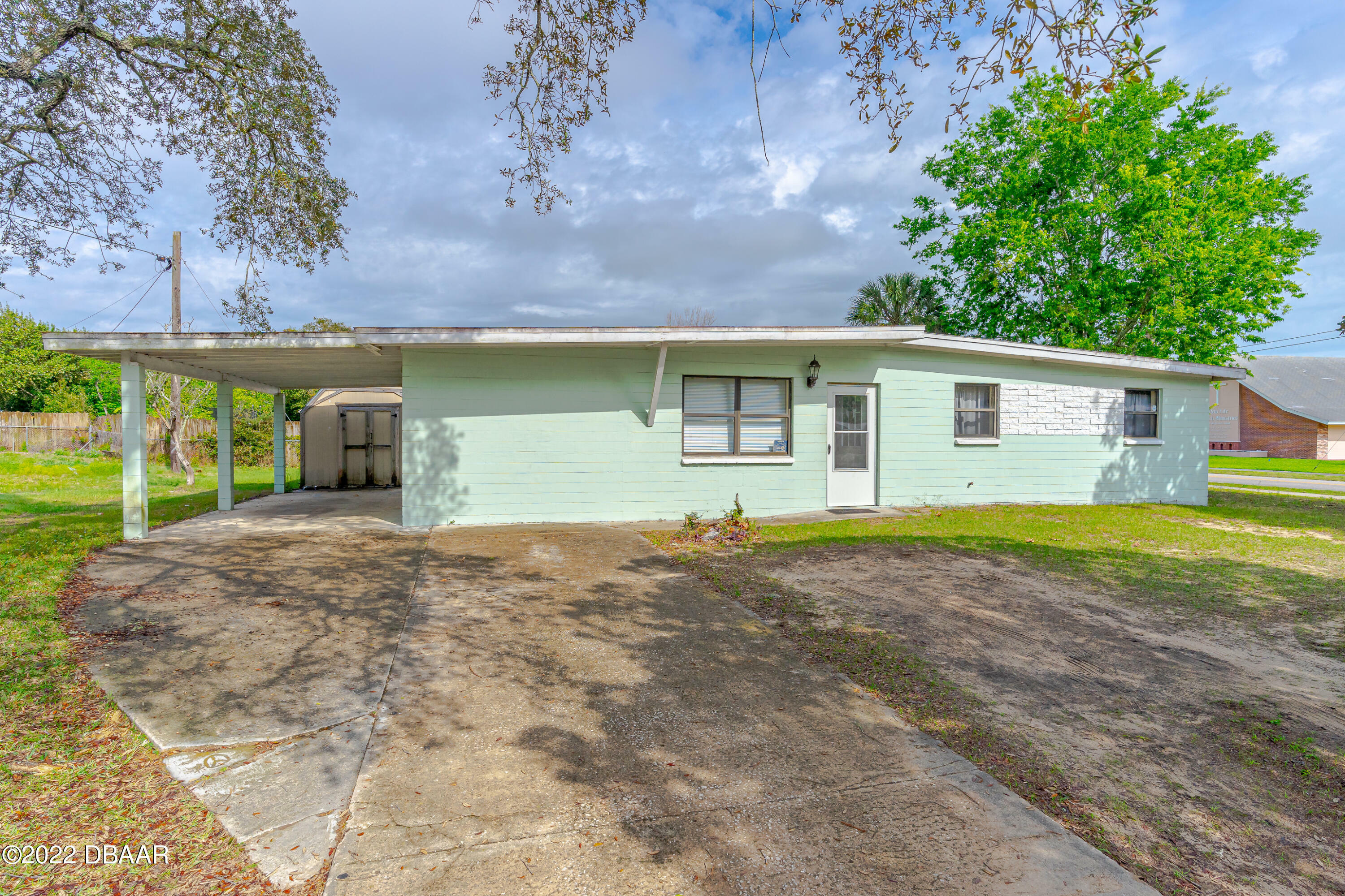 Property Photo:  1400 Jackson Avenue  FL 32117 