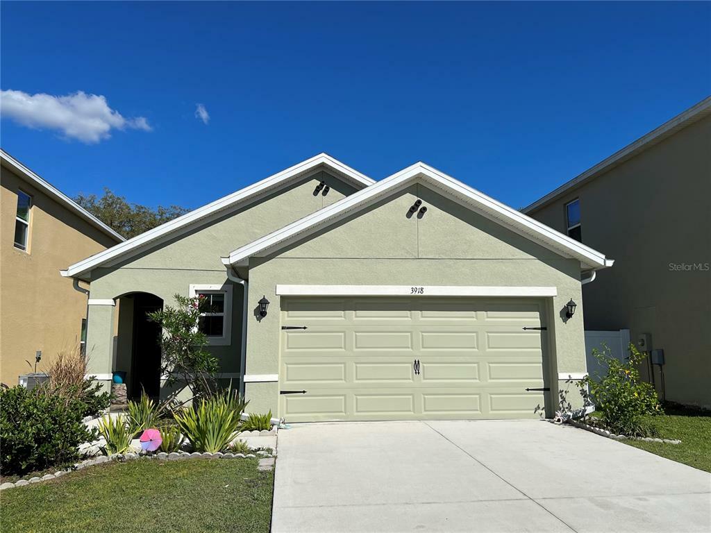 Property Photo:  3918 Willow Hammock Drive  FL 34221 