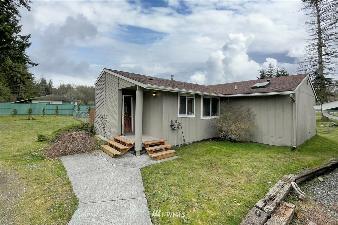 Property Photo:  854 Mt. Pleasant Road  WA 98362 